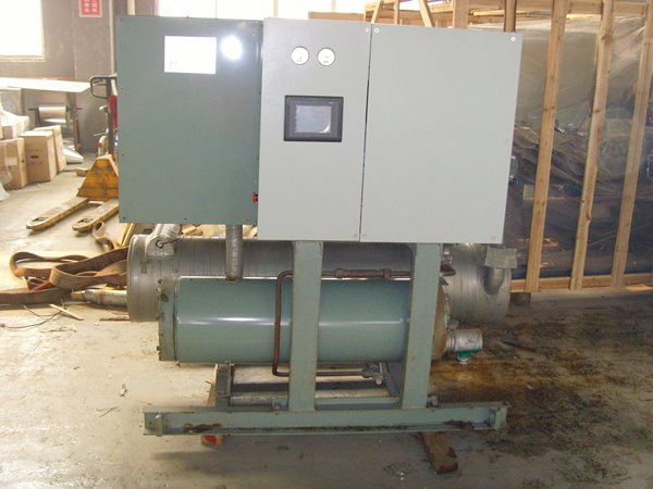 干河街道酒店中央空调不停机清洗方法介绍